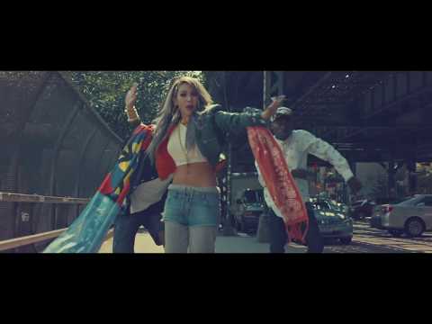 CL - &#039;LIFTED&#039; M/V