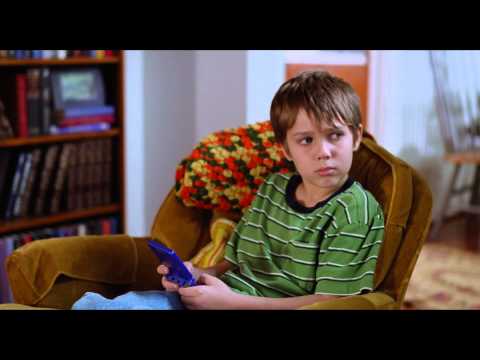 Boyhood - International Trailer (Universal Pictures) HD