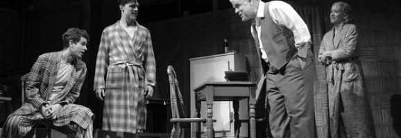 Andrew Garfield, Finn Wittrock, Philip Seymour Hoffmann and Linda Emond in Arthur Miller's Death of a Salesman on Broadway
