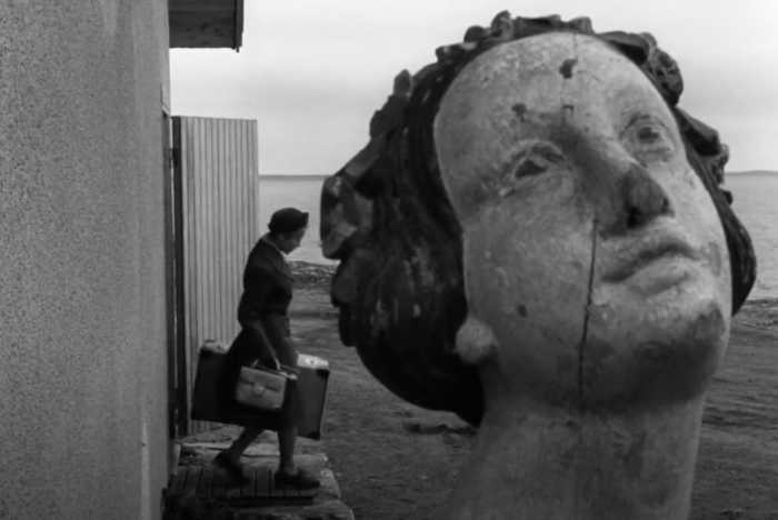 Giant head sculpture