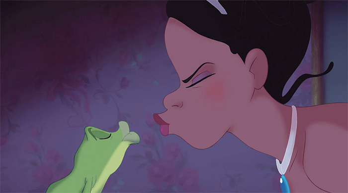 Tiana kisses frog Naveen